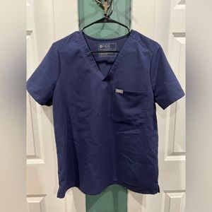 Figs Catarina One Pocket Scrub Top